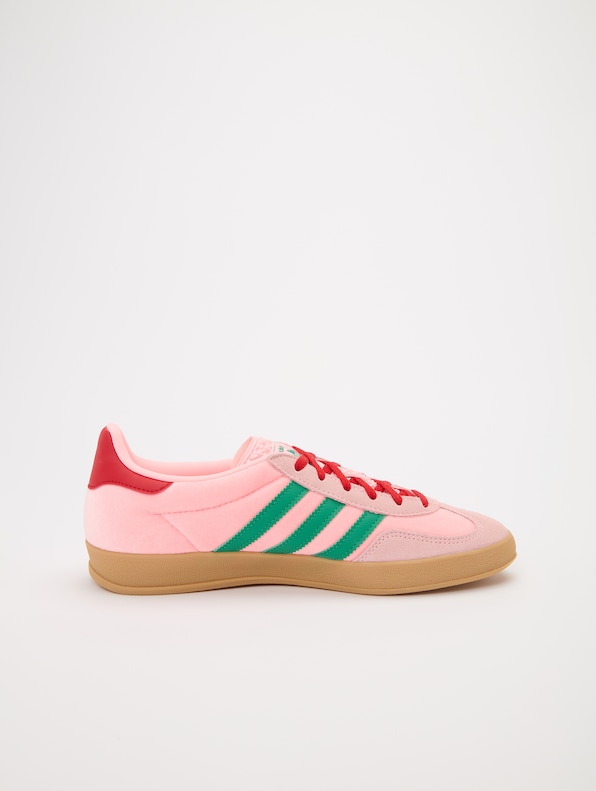 Gazelle Indoor W -3