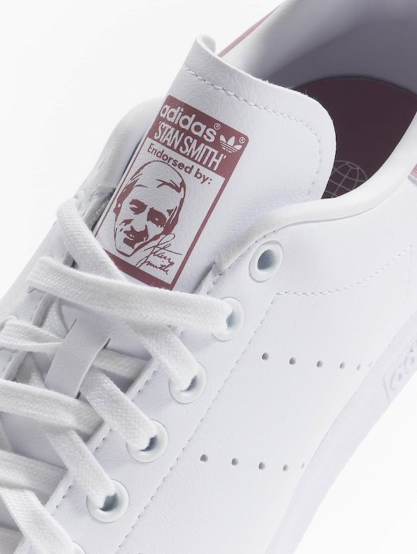 Stan Smith W -9