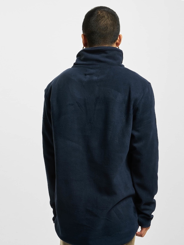 Dpyuki Fleece-1