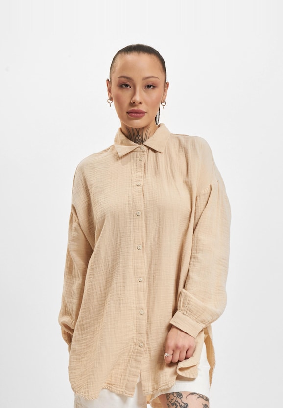 Thyra Oversized-2