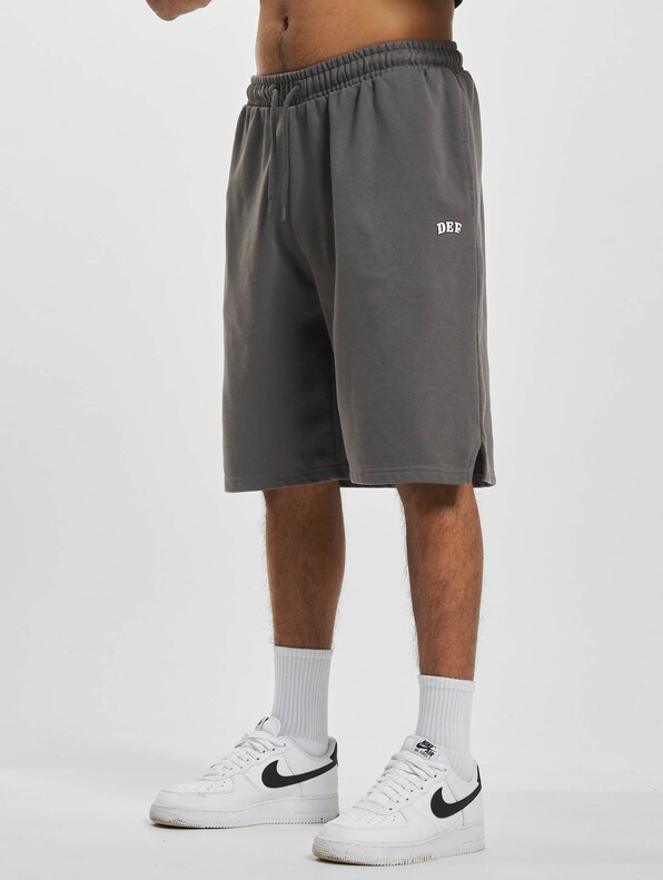 DEF PLAIN Shorts-2