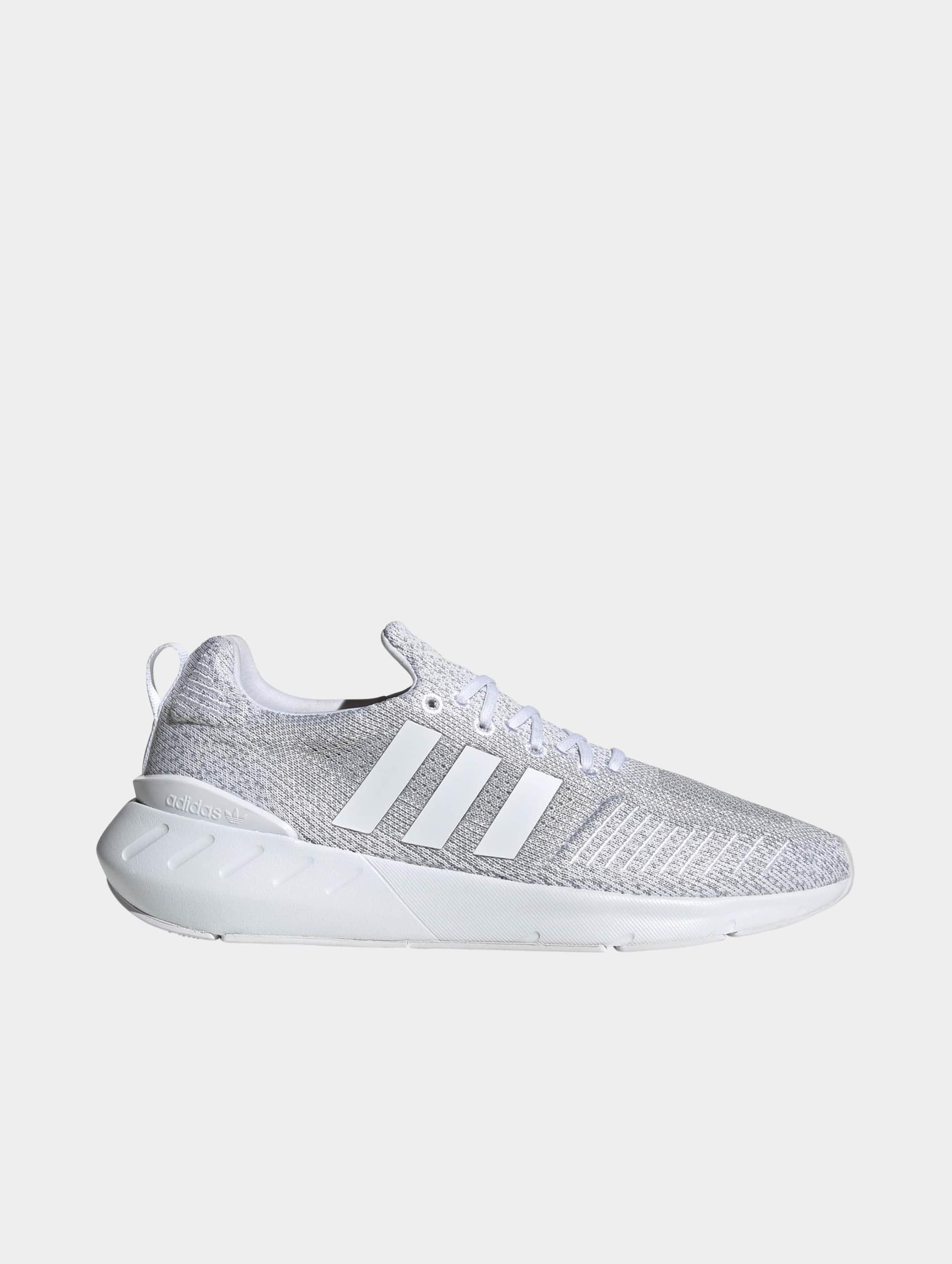 Grey and white sales adidas swift run