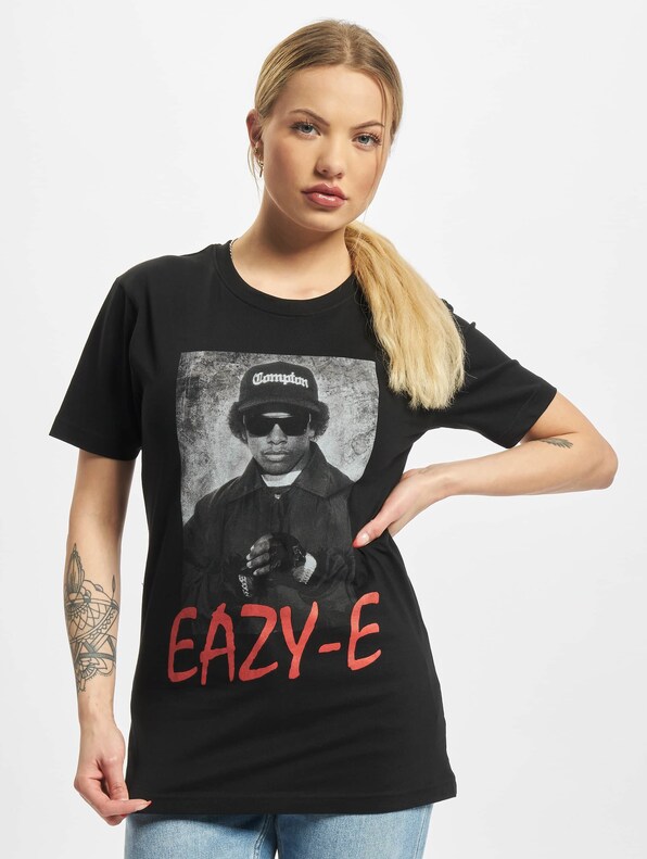 Eazy E-2