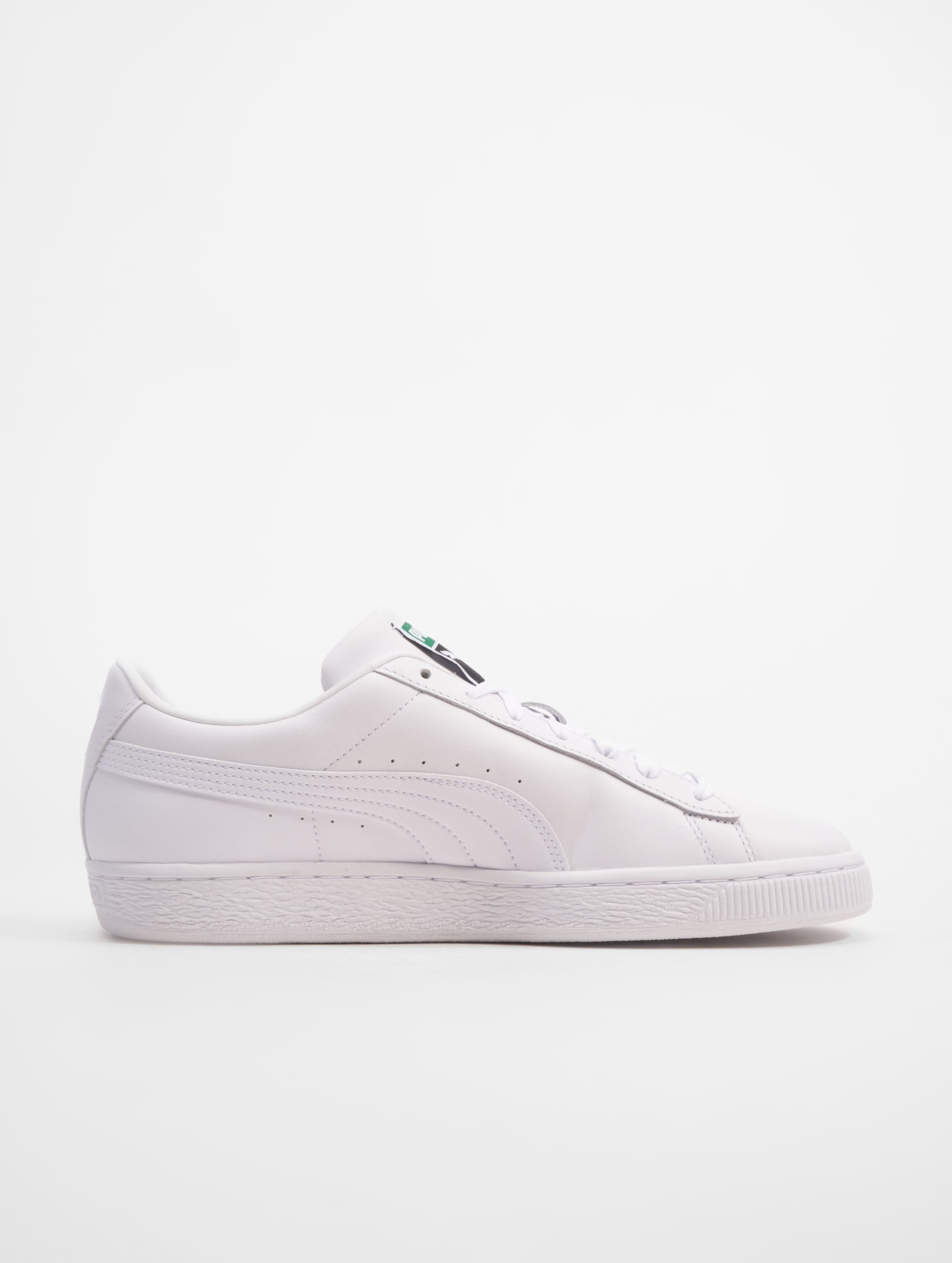 Puma basket clearance classic white sneakers