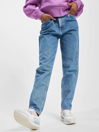 Calvin Klein Jeans High Rise  Mom Jeans