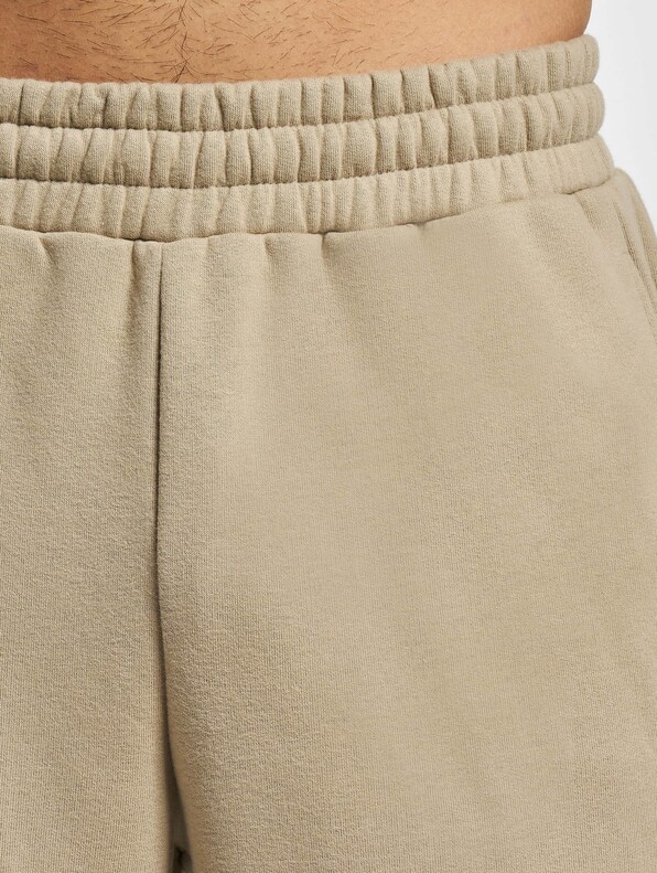 Script Logo Peached Slit-5