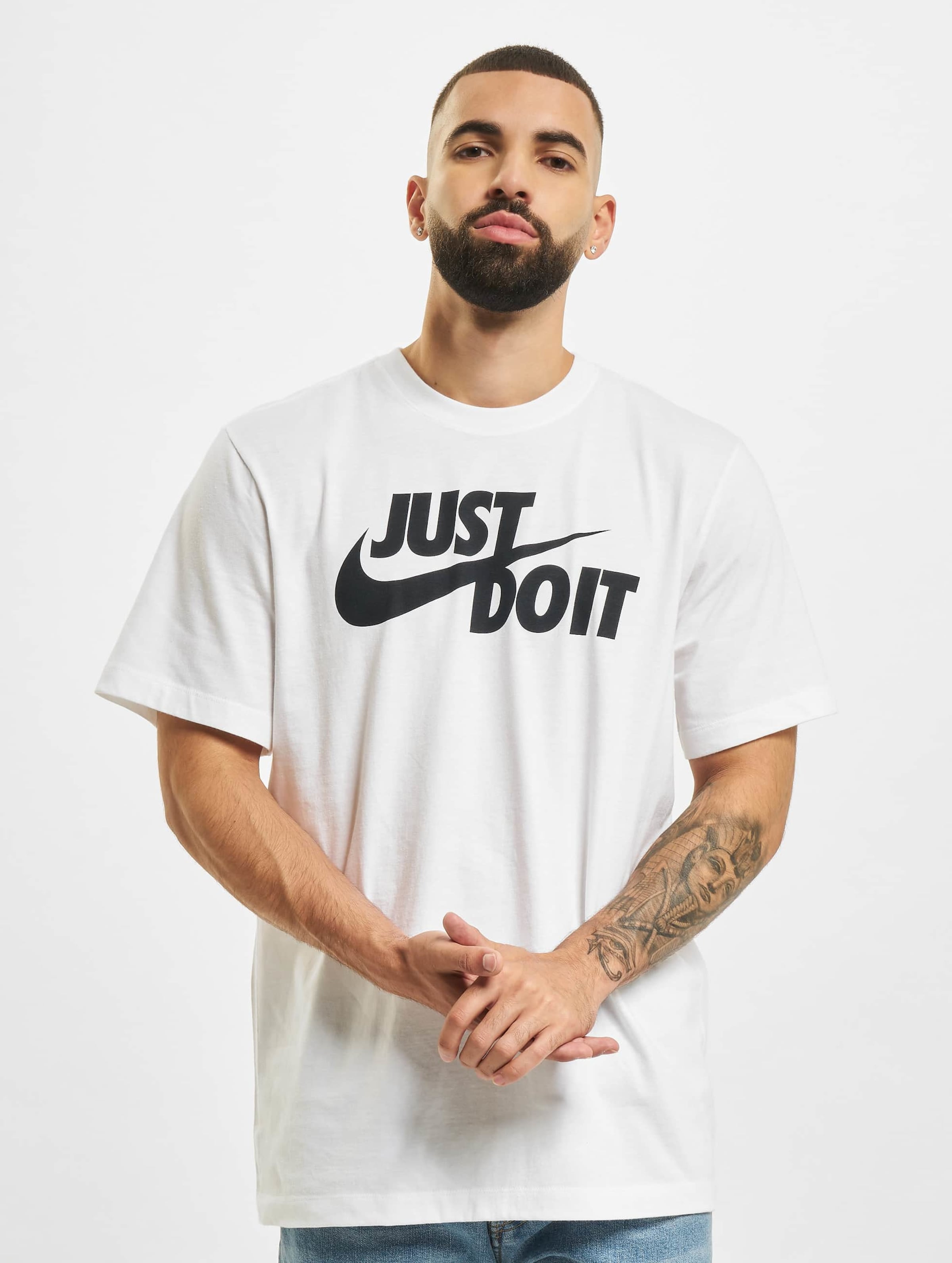 Just do it outlet nike tee