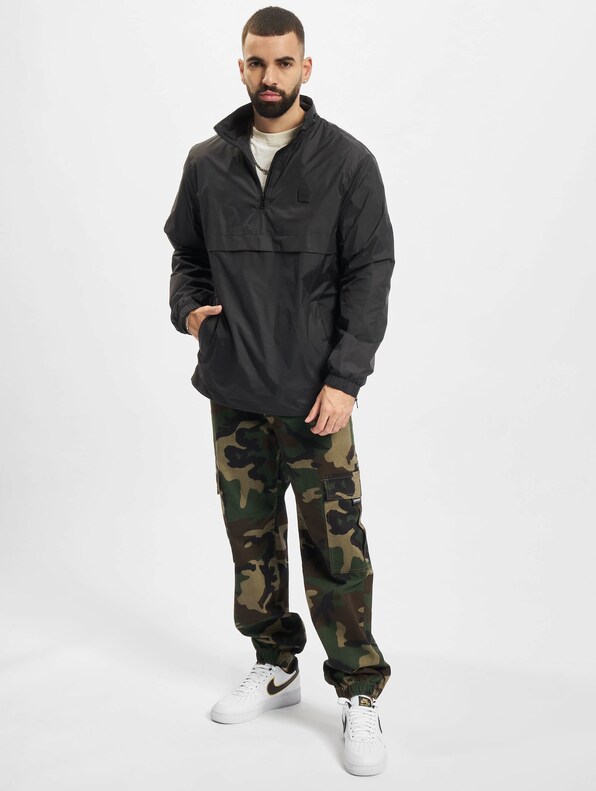 Stand Up Collar Pull Over-5