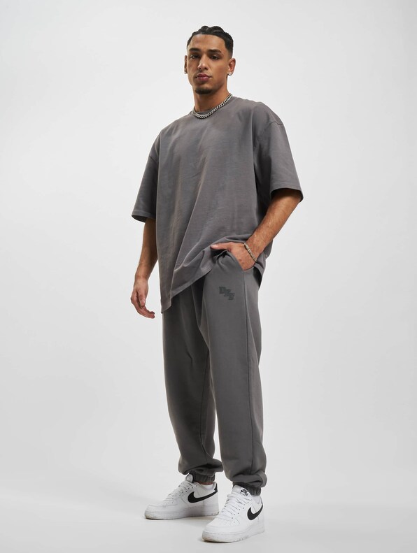 DEF BIG Jogginghosen-6