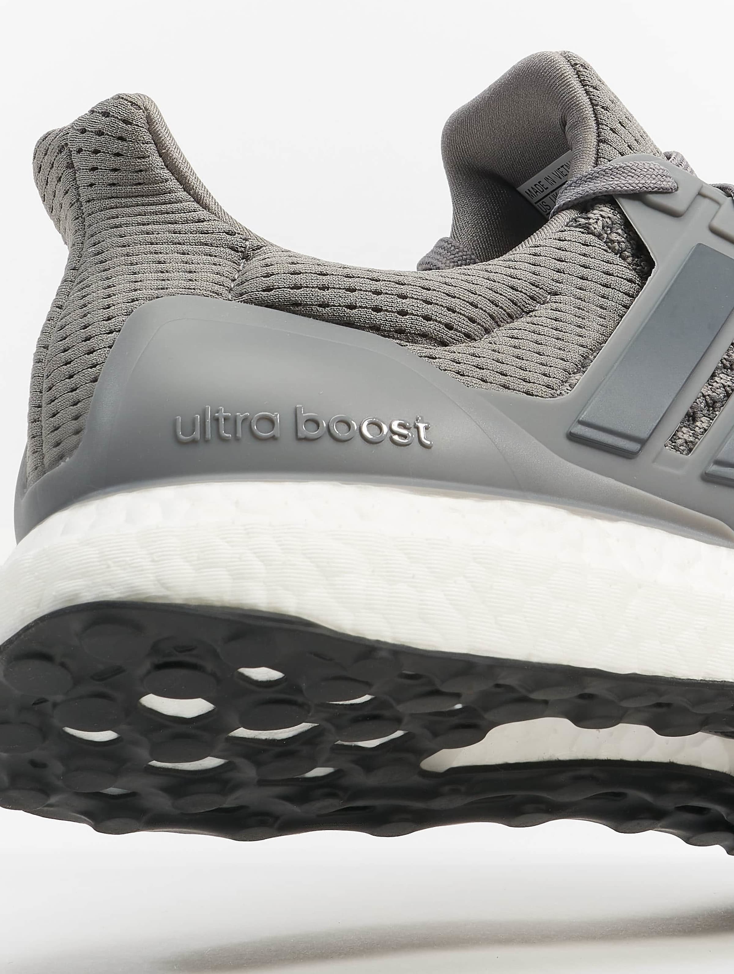 Ultra boost outlet 1.0 metallic silver