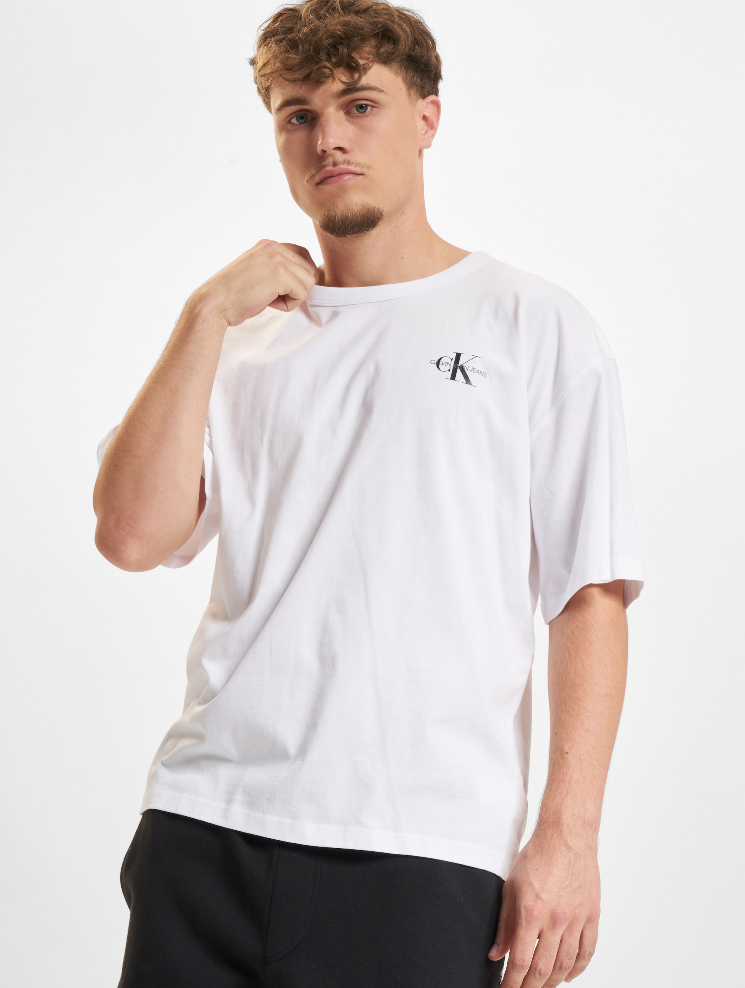 Calvin Klein Jeans Monogram Modern Relaxed Fit T-Shirt Männer,Unisex op kleur wit, Maat M