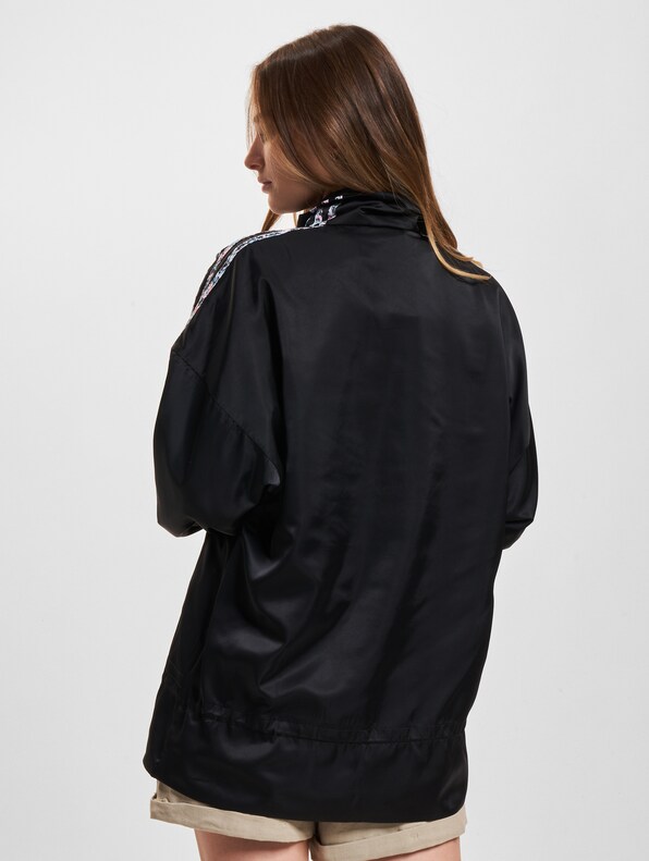 adidas Windbreaker-1