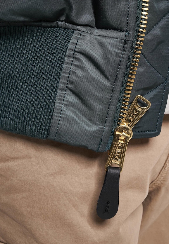 Alpha Industries MA-1 Heritage Bomberjacken-5
