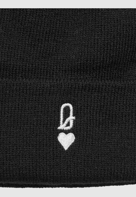 Queen Card Heavy Knit Beanie-2