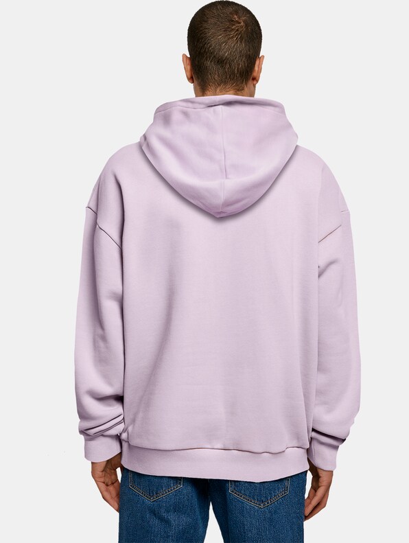 Love Is Love Oversized-1