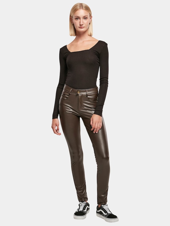 Ladies Mid Waist Synthetic Leather-3
