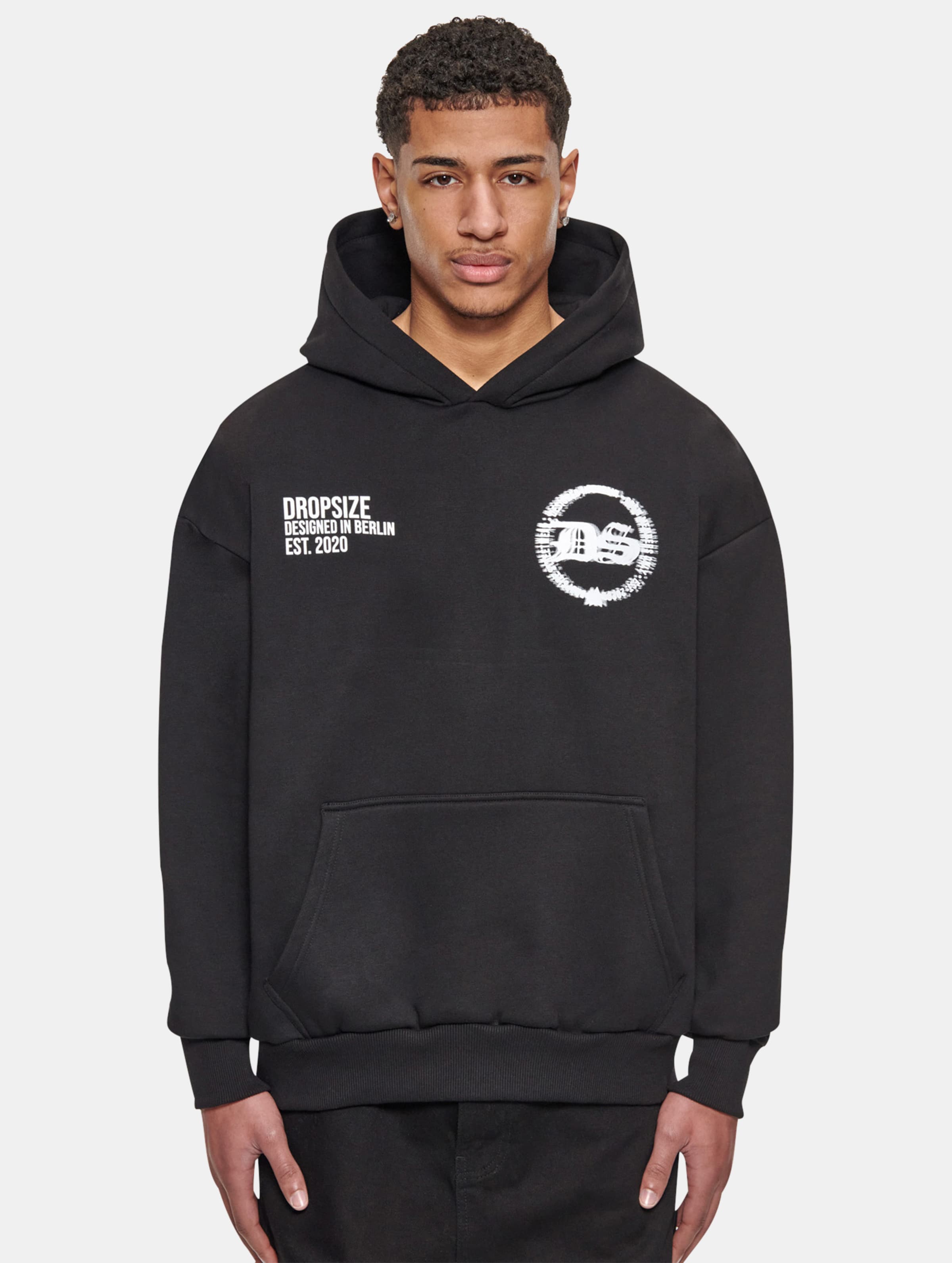 Dropsize Heavy Oversize Designed In Berlin Hoodies op kleur zwart, Maat M