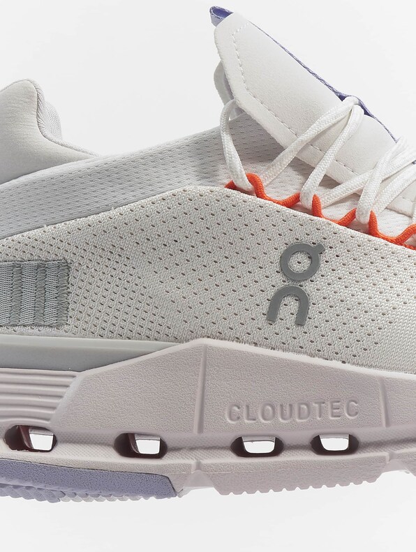 Cloudnova-10