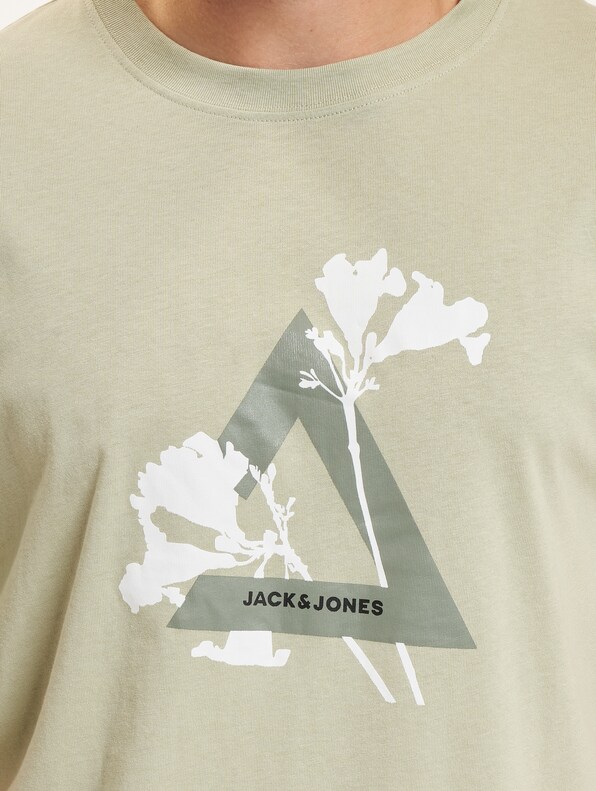 Floral Triangle Crew Neck-3