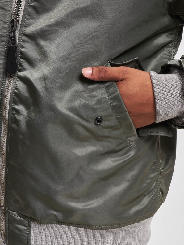 Alpha Industries MA-1 CS Bomberjacke-6
