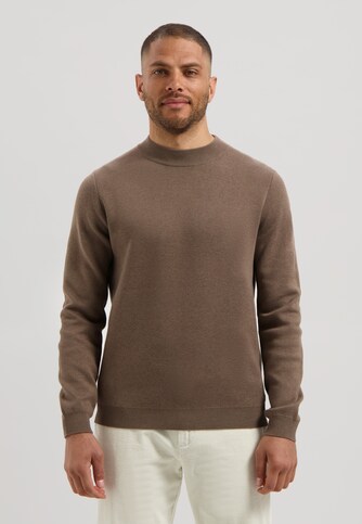 Archer Mock Neck