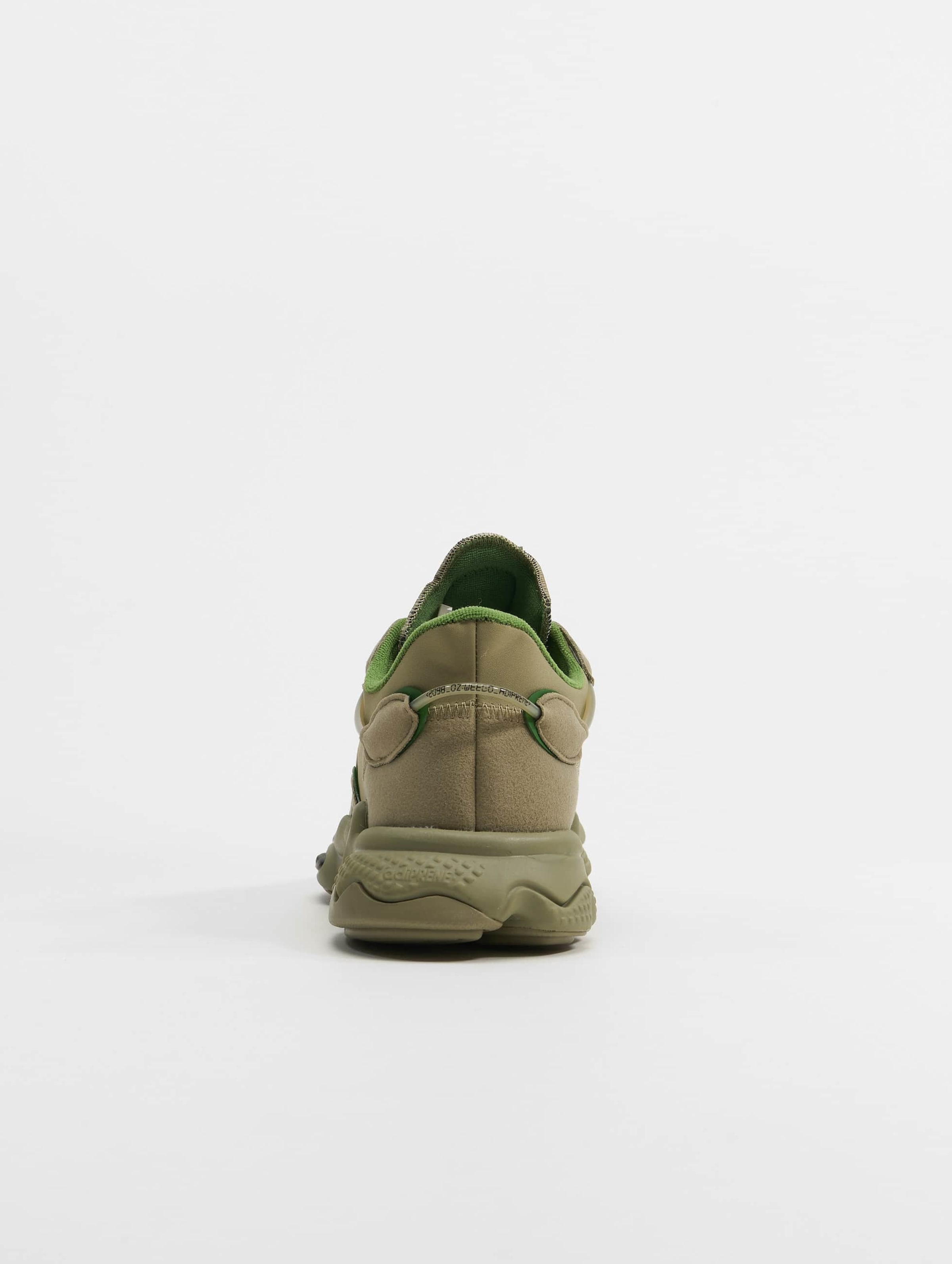 Adidas ozweego trace khaki hotsell