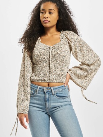 Missguided has a 'jeans and a nice top' section on their website