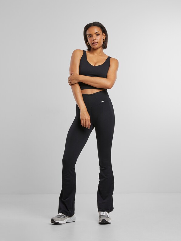 Ribbed Seamless Flare Petite-3