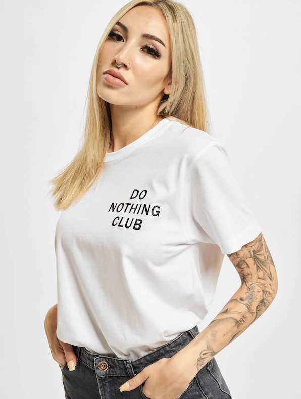Do Nothing Club-1