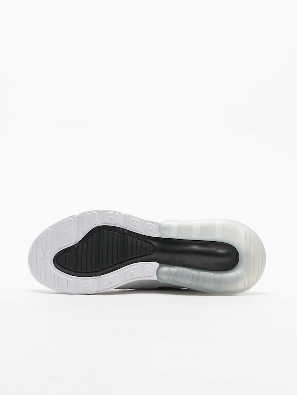 Nike Air Max 270 Sneakers-5
