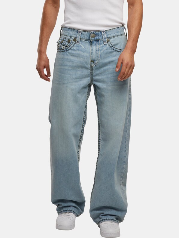 True Religion VINNY SUPER T FLAP QUADRUPLE LOGO-0