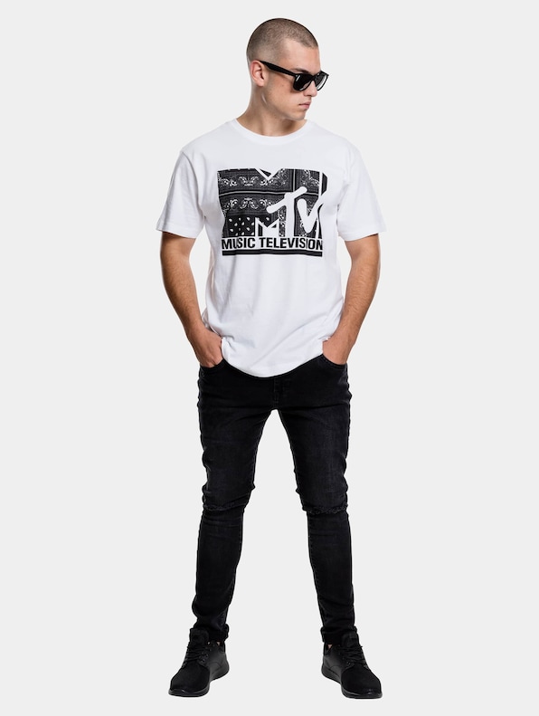 MTV I am Music-2
