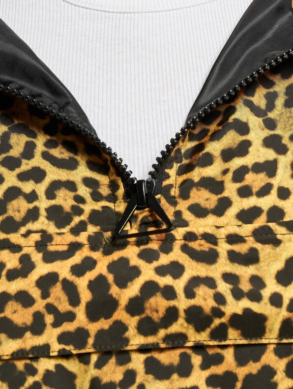 Pattern Pull Over-3
