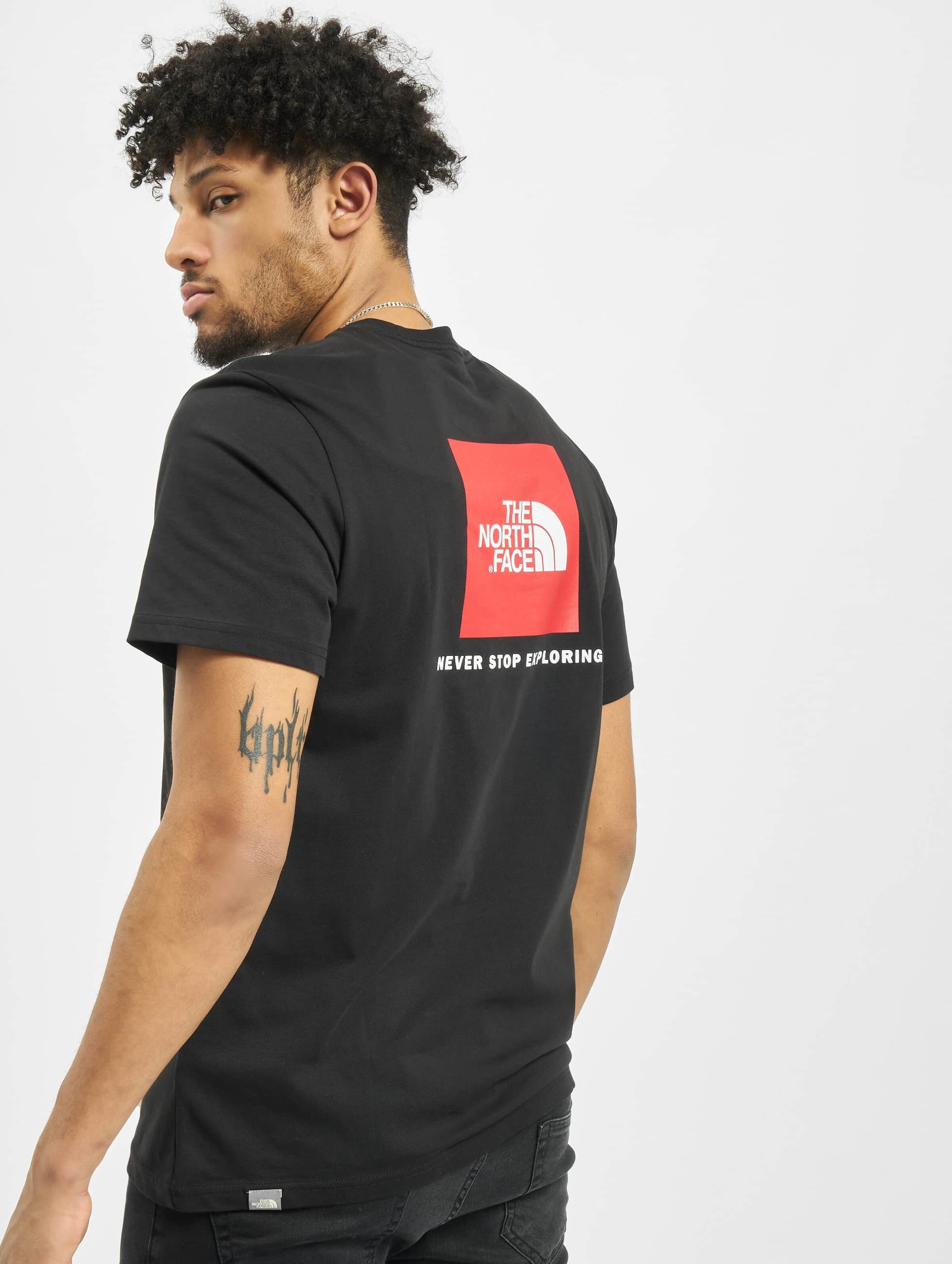 T shirt the hot sale north face red box