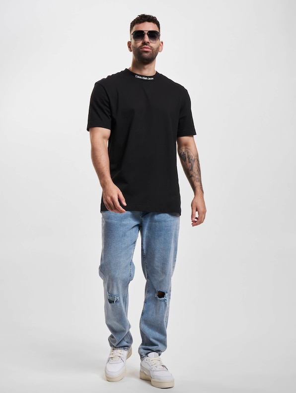 Calvin Klein Jeans Embro Logo Neck T-Shirt-5