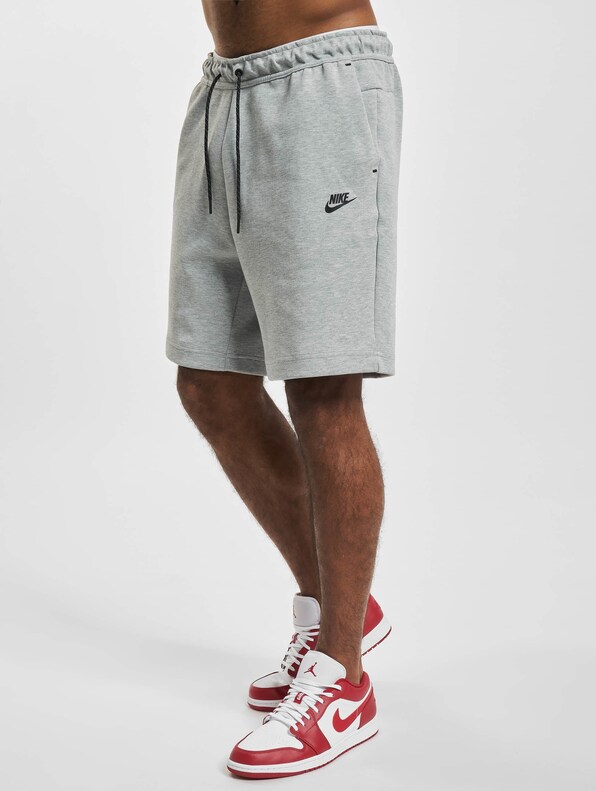 Nike Tech Fleece Shorts Dark Grey-2