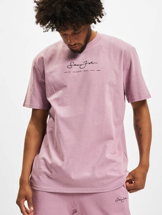 Classic Logo Essential