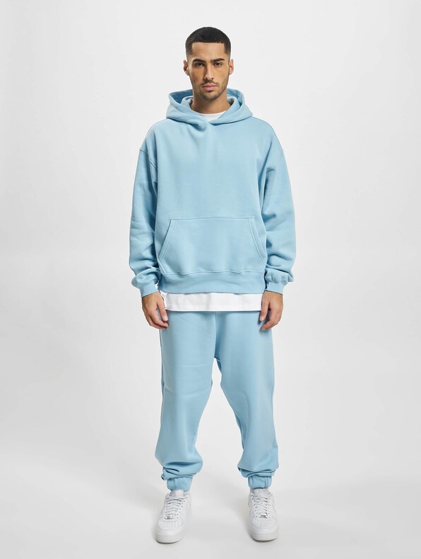 Oversized -3