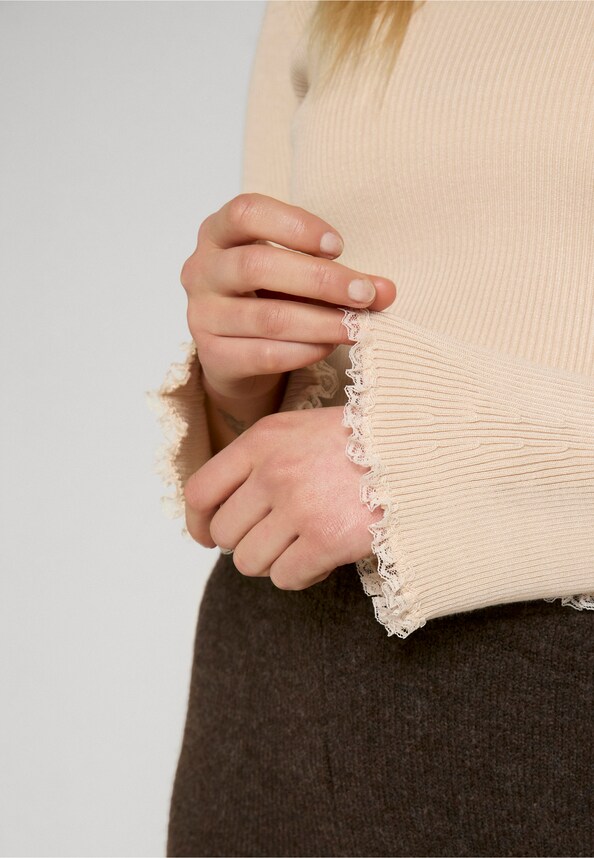 Lace Turtleneck-4