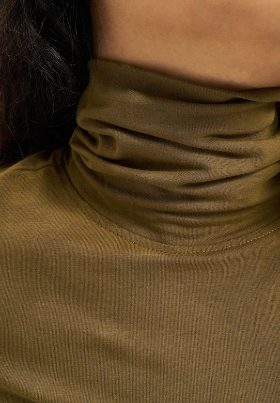 Ladies Basic Turtleneck LS -2