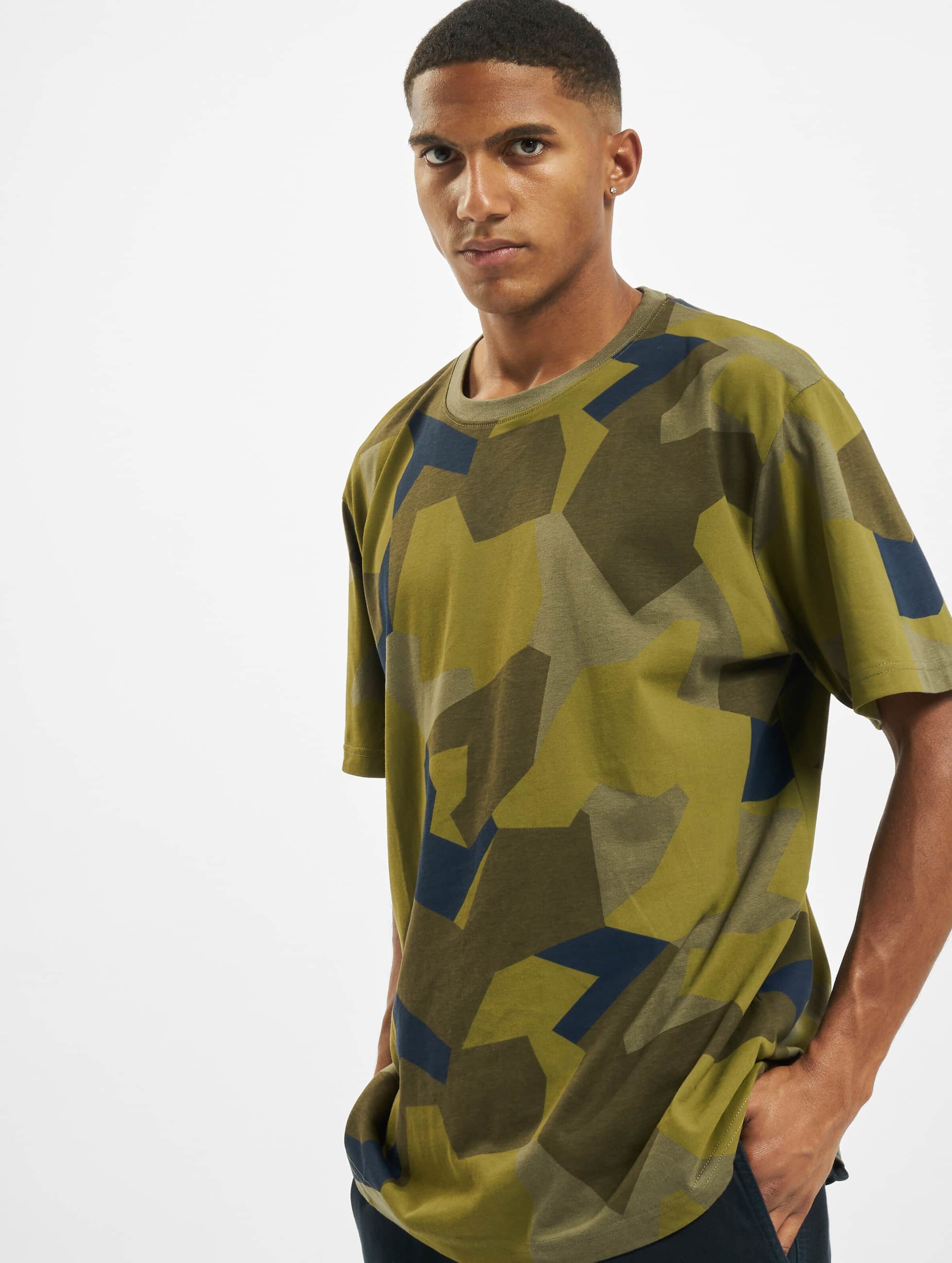 Brandit T Shirt Swedisch Camo DEFSHOP 96878