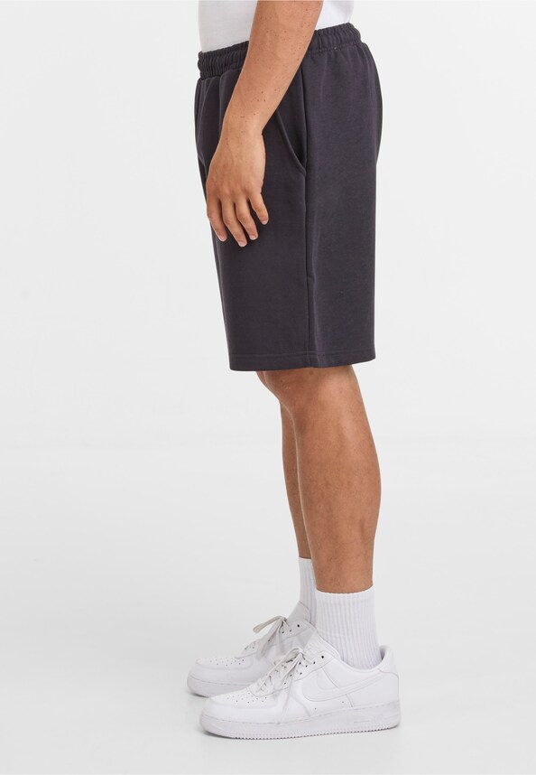 Basic Essential Sweatshorts-2