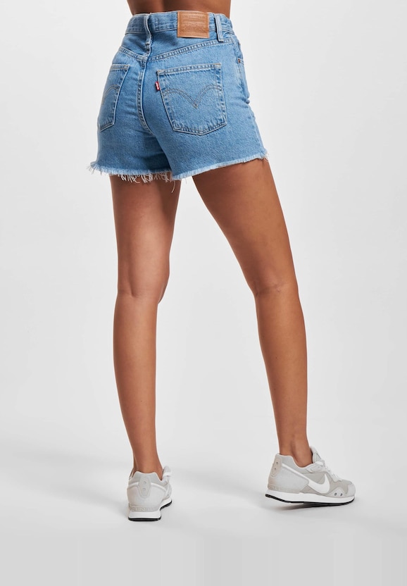 Levis Ribcage Shorts-1