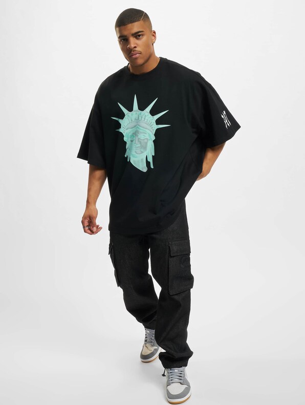 Liberty Huge-7