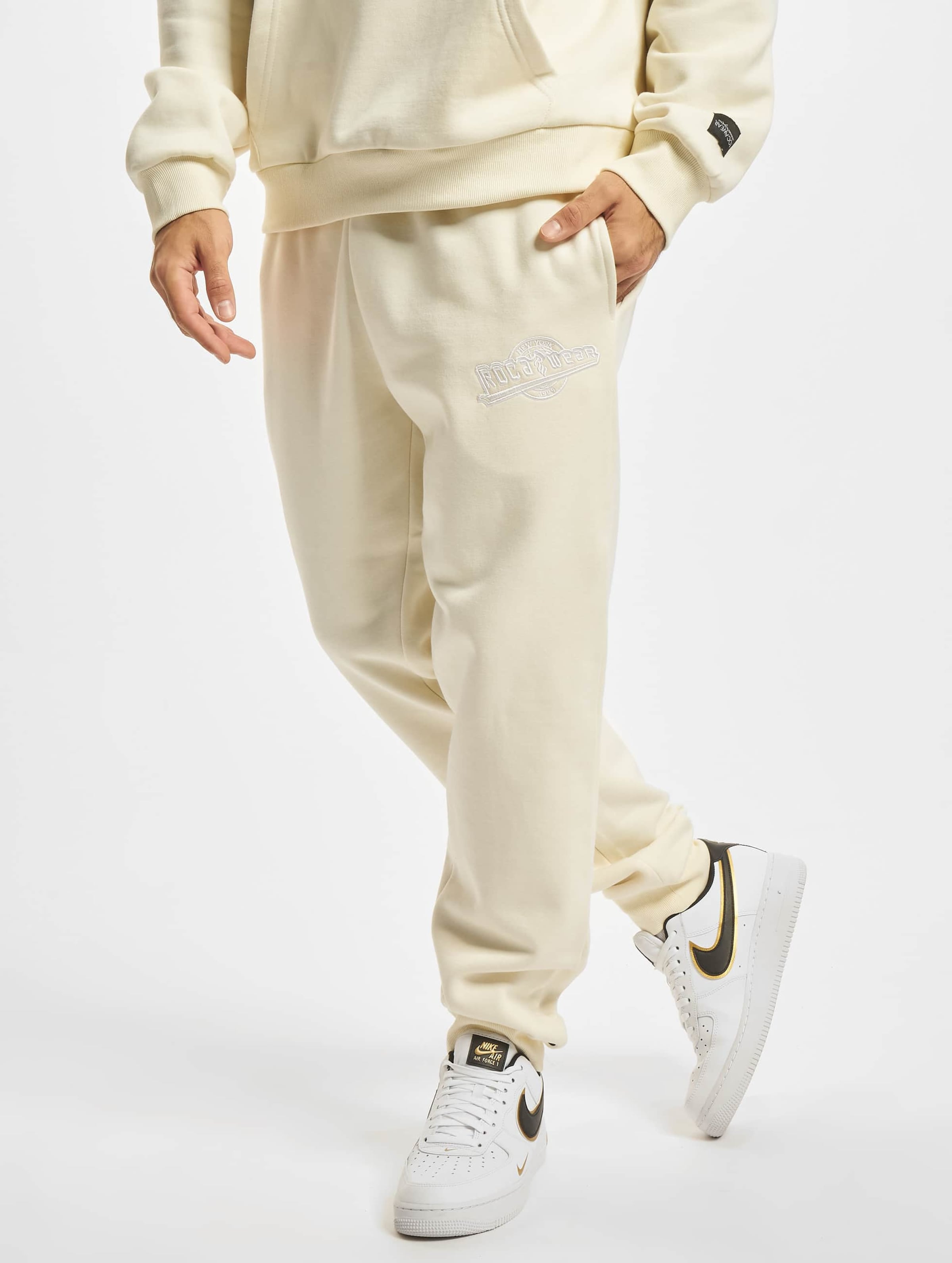 Rocawear joggers hot sale