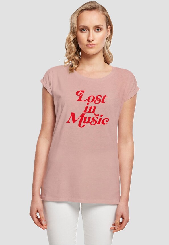 Ladies Lost In Music-0