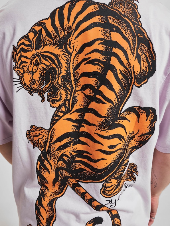 2Y Studios Tiger Oversize T-Shirt-4