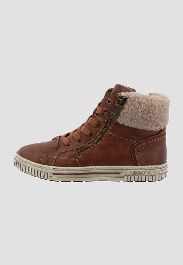 Sneakers-1