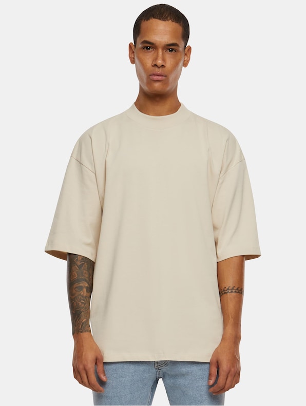 Oversized -0