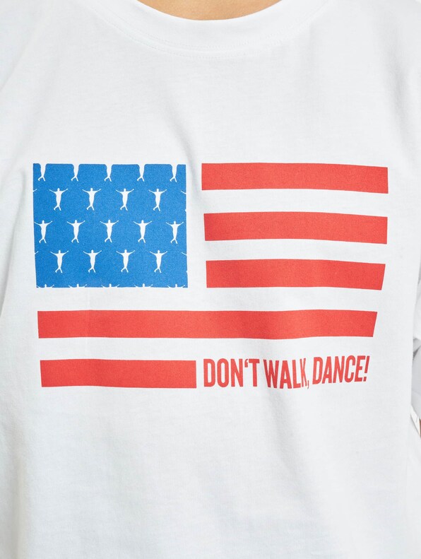 Don't Walk Dance-3